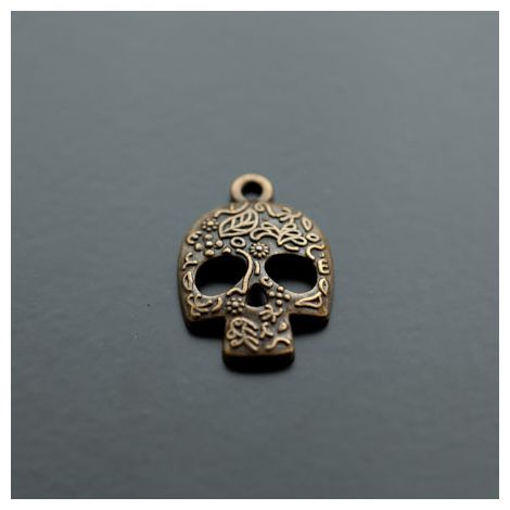 Breloque Tête de mort - Skull Motifs Bronze vieilli